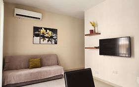 Sea Views Apartment-Wifi-Sleep 5