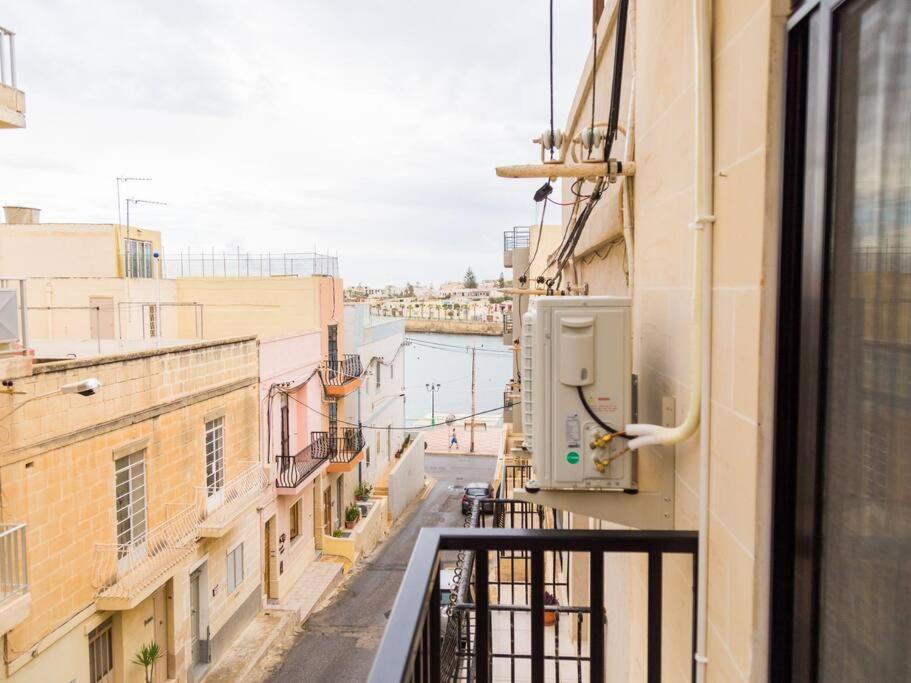 Sea Views Apartment-Wifi-Sleep 5 Marsaskala Exterior foto